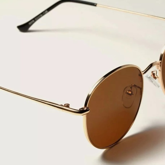 Gold Frame Sunglasses - Picture 4 of 13